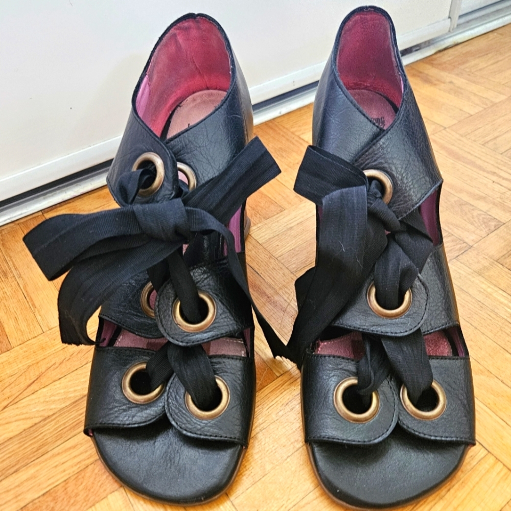 John Fluevog leather sandals si,e 10.5